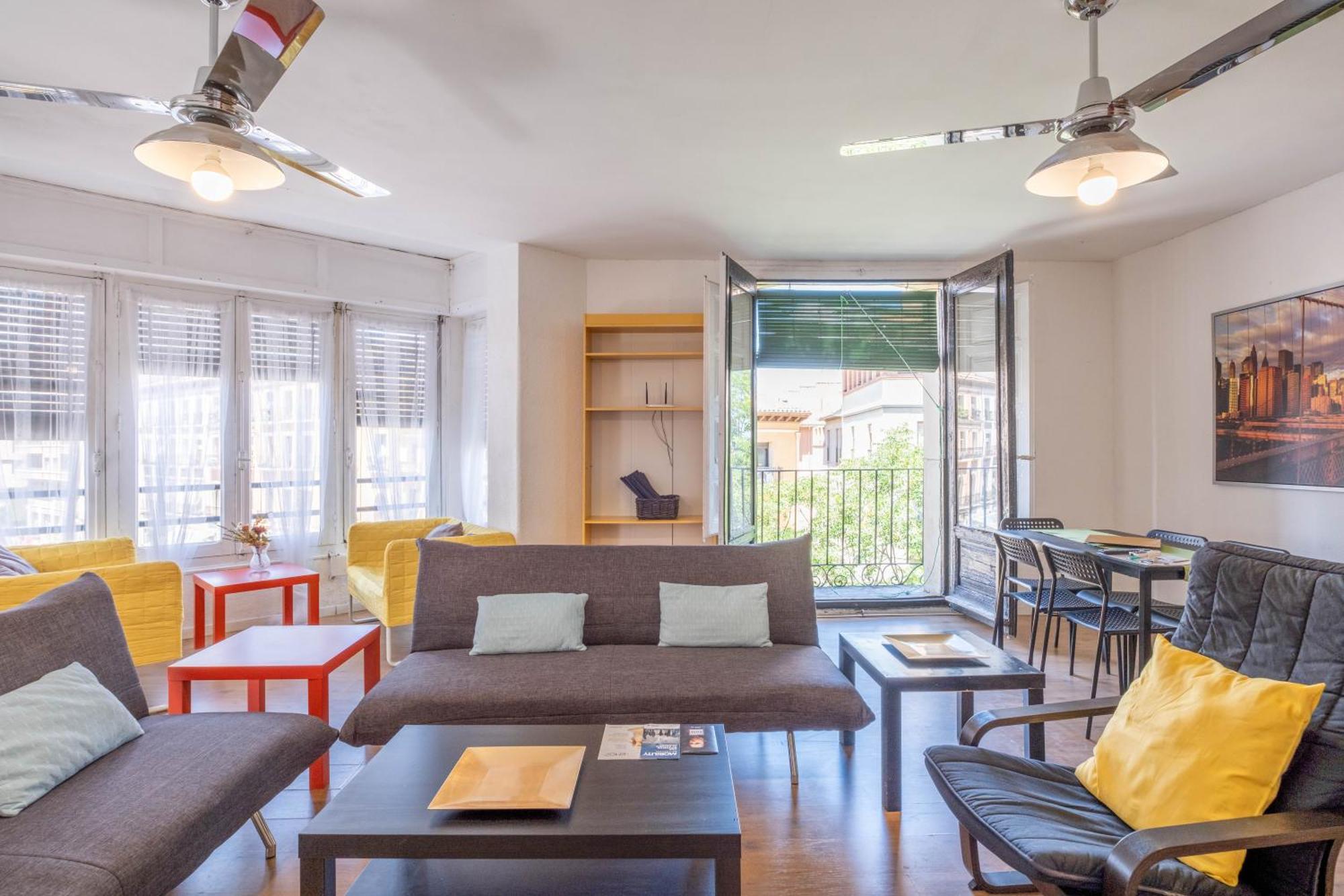 סרגוסה Apartamentos Coso מראה חיצוני תמונה